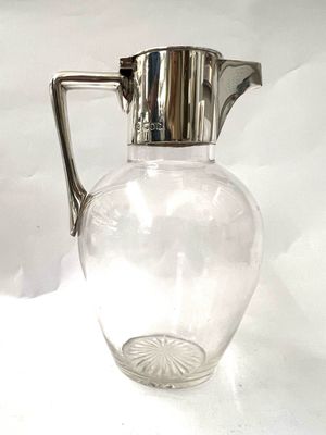 Carafe wine Jug England glass body with 925 Sterling Silver 1897, silversmith Heath&amp;Middleton, style Christopher Dresser 19th century 