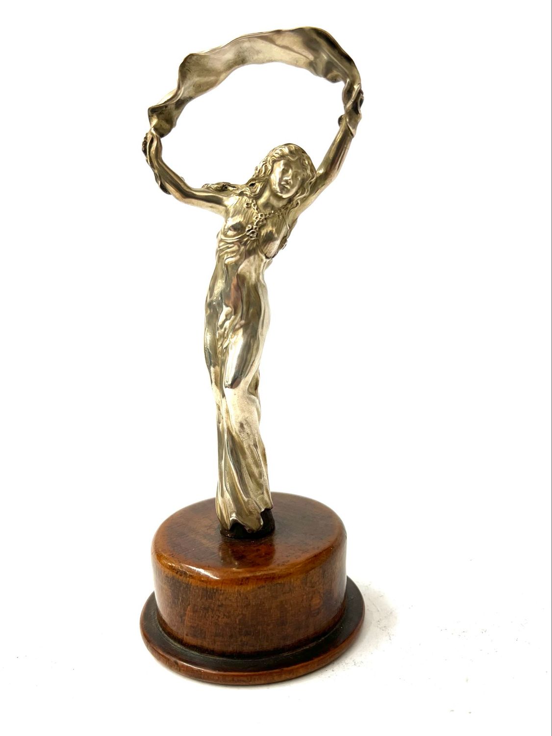 950 silver sculptural statue of the famous dancer Loïe Fuller France around 1900 (parasol handle mounted on a base) signed J.Pinto