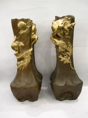 Paar große Jugendstil Vasen um 1900 signiert Francesco Flora, Frankreich french pair of signed art nouveau vases with women angels