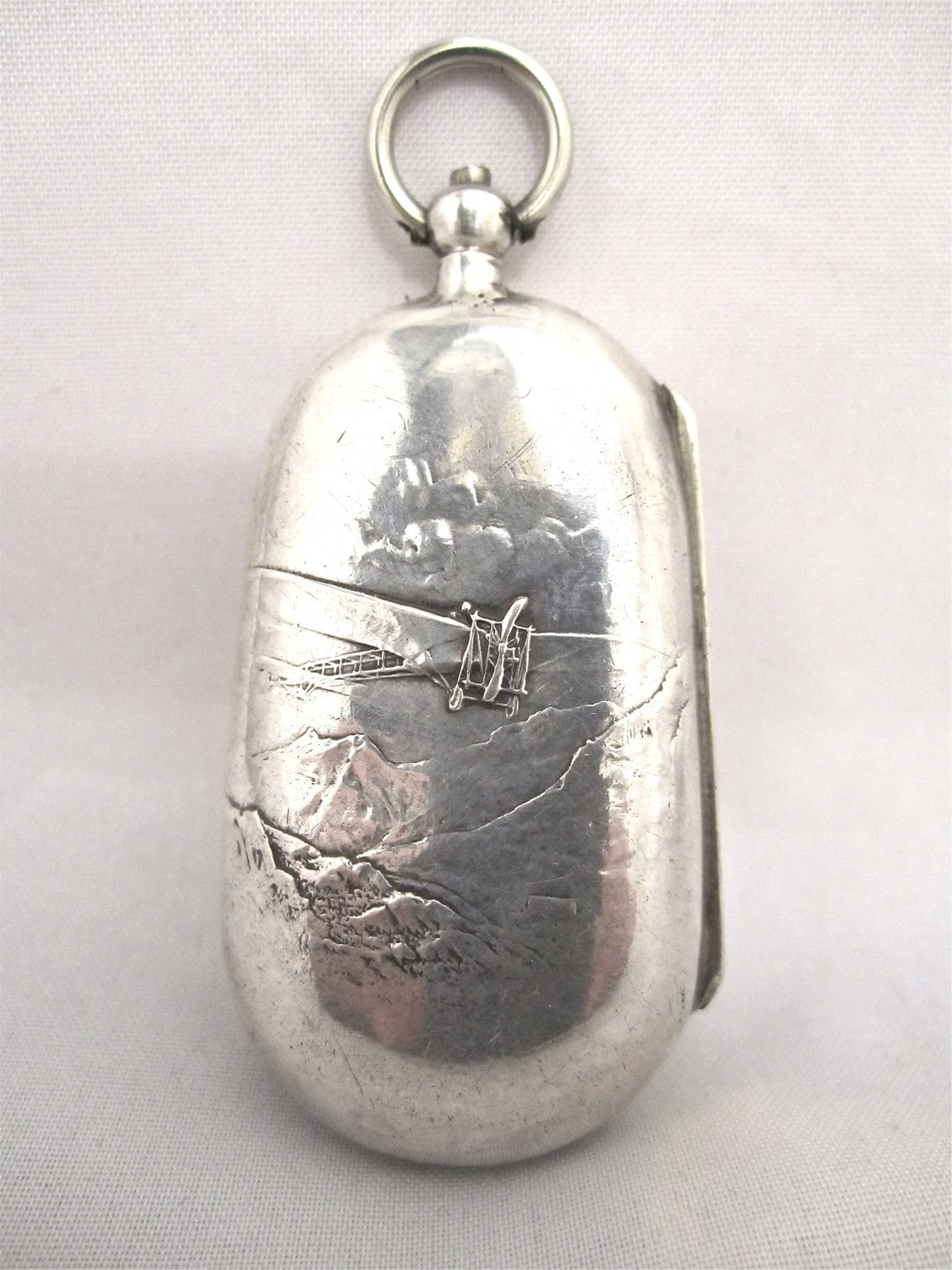 Gold Münzbehälter Silber Blériot, um 1912, Louis d´or, Groschengrab, Silver German sovereign and half sovereign case decorated with monoplane
