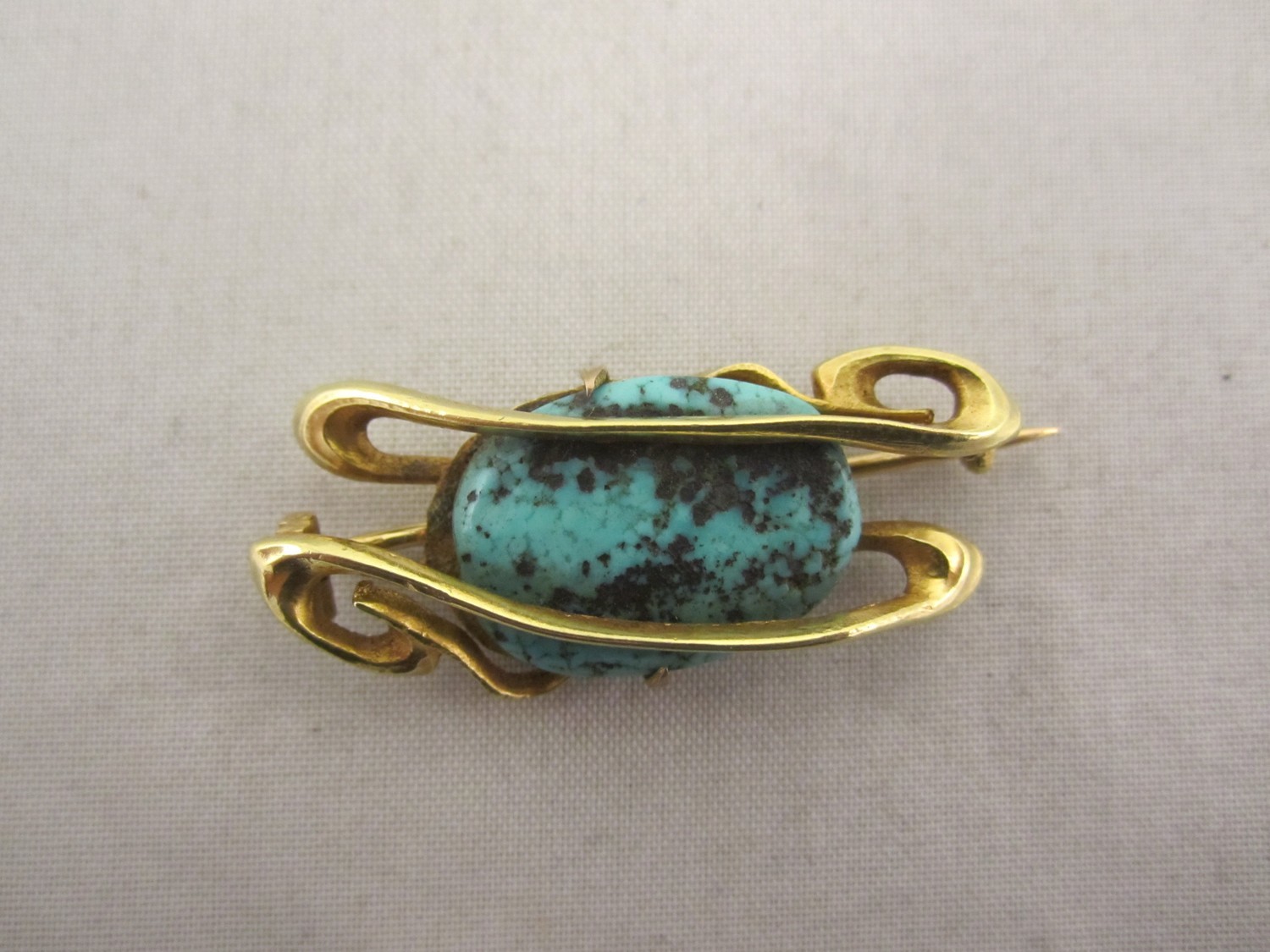 Brosche Jugendstil Gold Türkis England Art &amp; Crafts um 1900 Liberty &amp; Co Archibald Knox, English designer brooch with large turquois