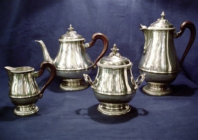 Puiforcat Full tea and coffee service in 950 silver made around 1890 France, hallmarked Minerva ,Coffee pot, teapot, milk jug and sugar bowl by the silversmith Puiforcat in France in the 19th century.