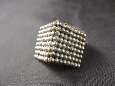 Alte antike Cut steel Brosche als Würfel um 1810 Biedermeier, Empire , antique old Avantgarde georgian cut steel brooch cube square dice
