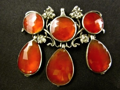 Antiker barocker Girandolen Anhänger, folierte Karneole 1720-50 deutsch, baroque German antique cornelian silver pendant