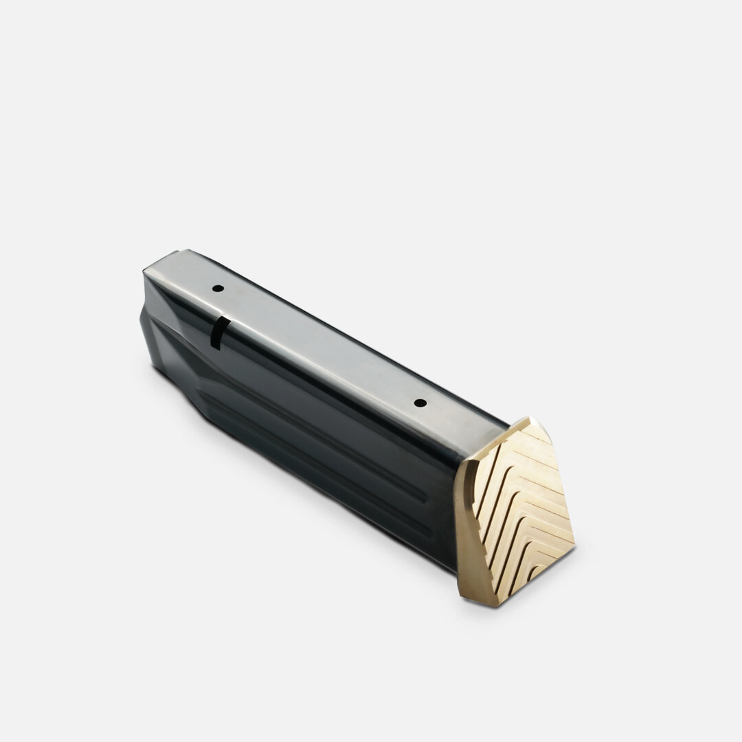 SAS II magazine / 40S&amp;W / 18rd / 126mm / Black / Brass gold basepad