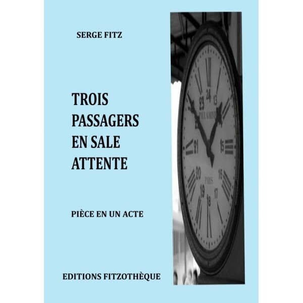 Trois passagers en sale attente
