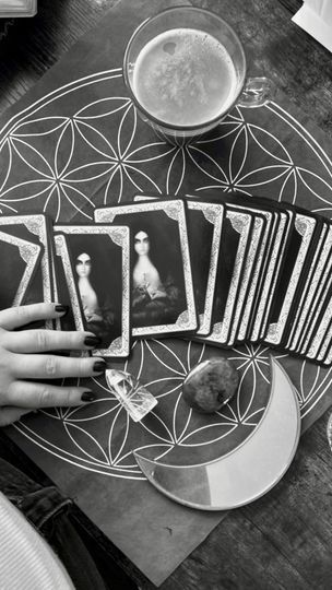 Consultation Tarot-numérologie et astrologie | 3 MOIS Consultation Tarot-numérologie et astrologie | 3 MOIS