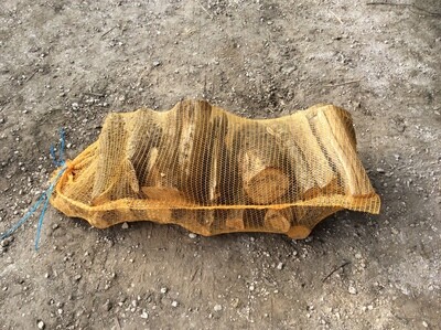 Bois de chauffage - 10 sacs de buches Chêne 33 cm, 2 ans, Fendues conditionnées en sac de 40 litres