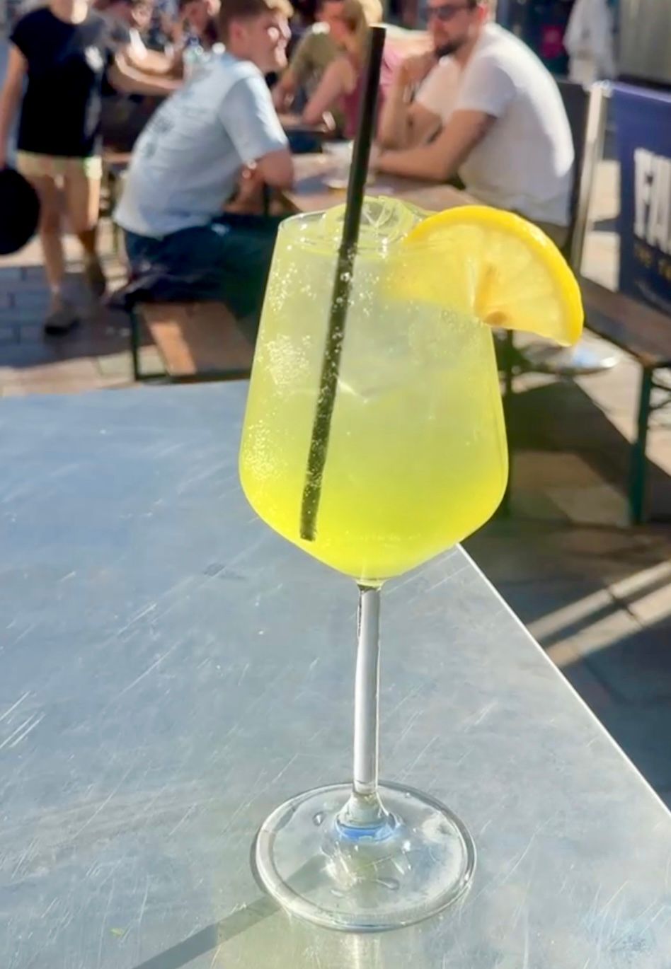 Limoncello Spritz