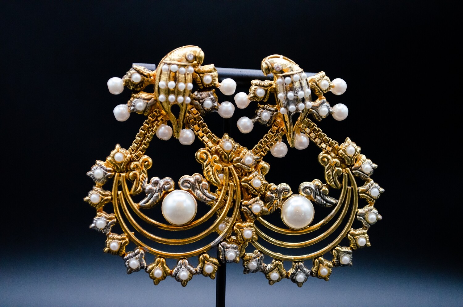 Bird Pearl Earring