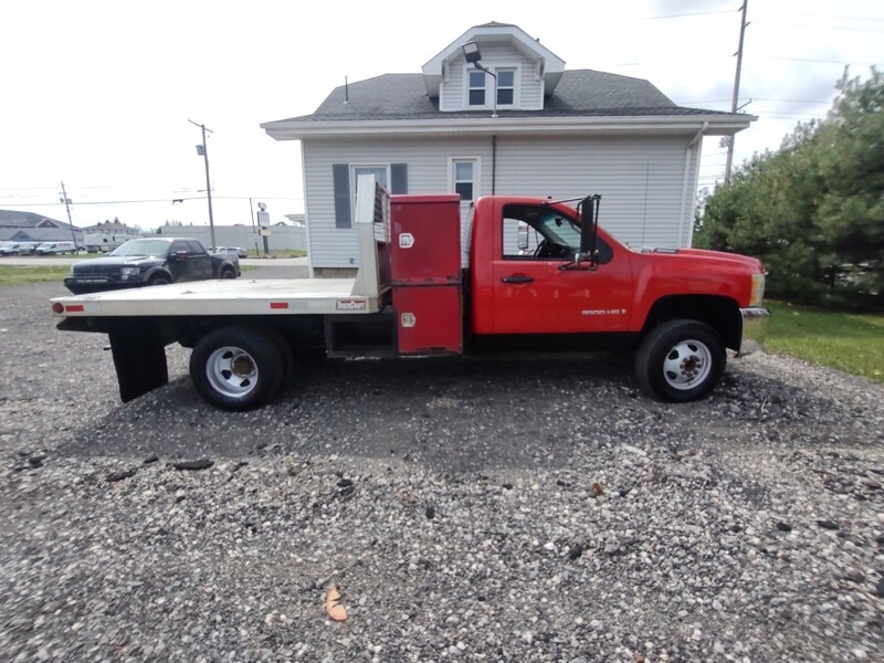 2008 CHEVY 3500 4X4 FLATBED SC DURAMAX