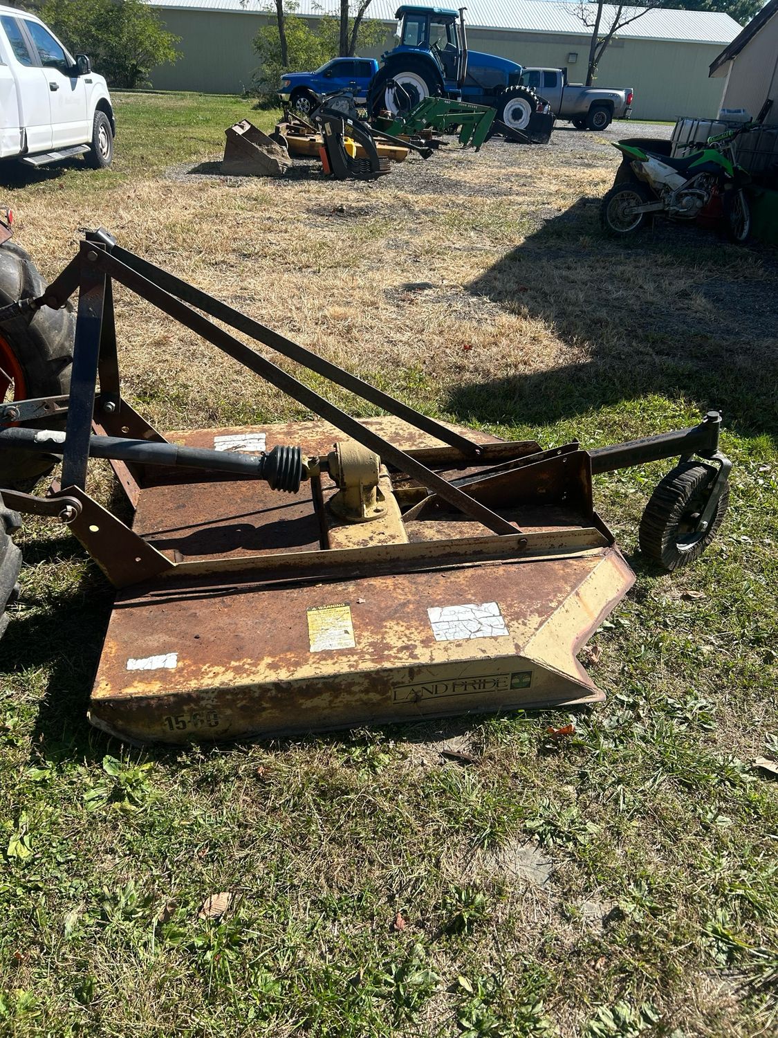 5&#39; 3PT PTO BRUSH HOG W/ WHEEL KIT LAND PRIDE