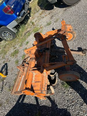 3PT Kubota FS1000 4&#39; PTO Tiller w/ Wheel Kit Off Set