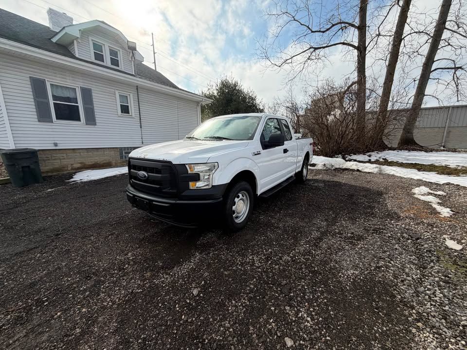 2015 F150 Ext. Cab Truck 4X4 5.0 Liter