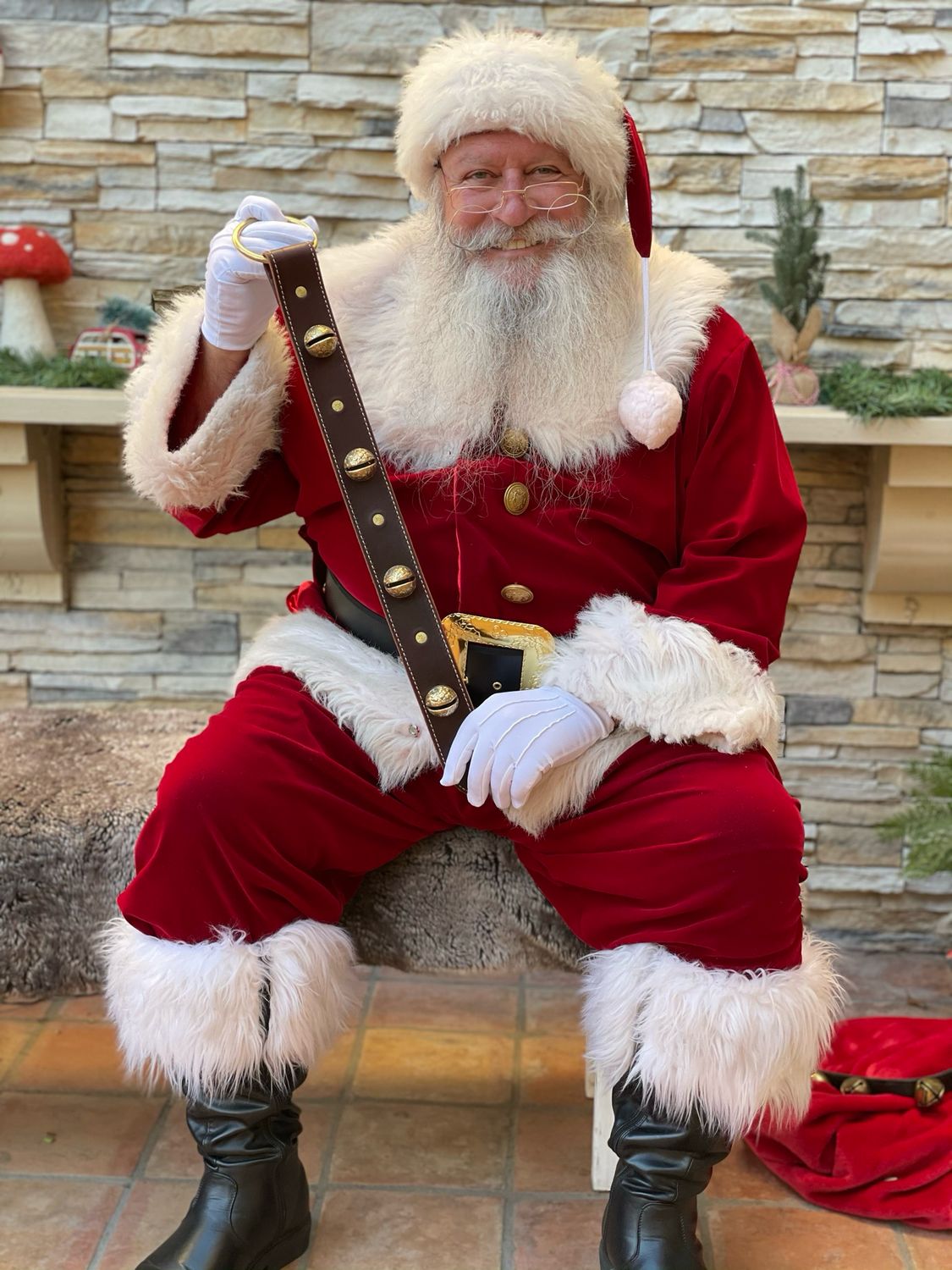 Sleigh bell Door Hanger