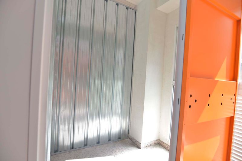 Trastero grande - Large unit - Box grand |3,2 m2 - 5,1 m2| Precio mensual 74 -   106€. Reserva 35€. Trastero grande - Large unit - Box grand |3,2 m2 - 5,1 m2| Precio mensual 74 -   106€. Reserva 35€.