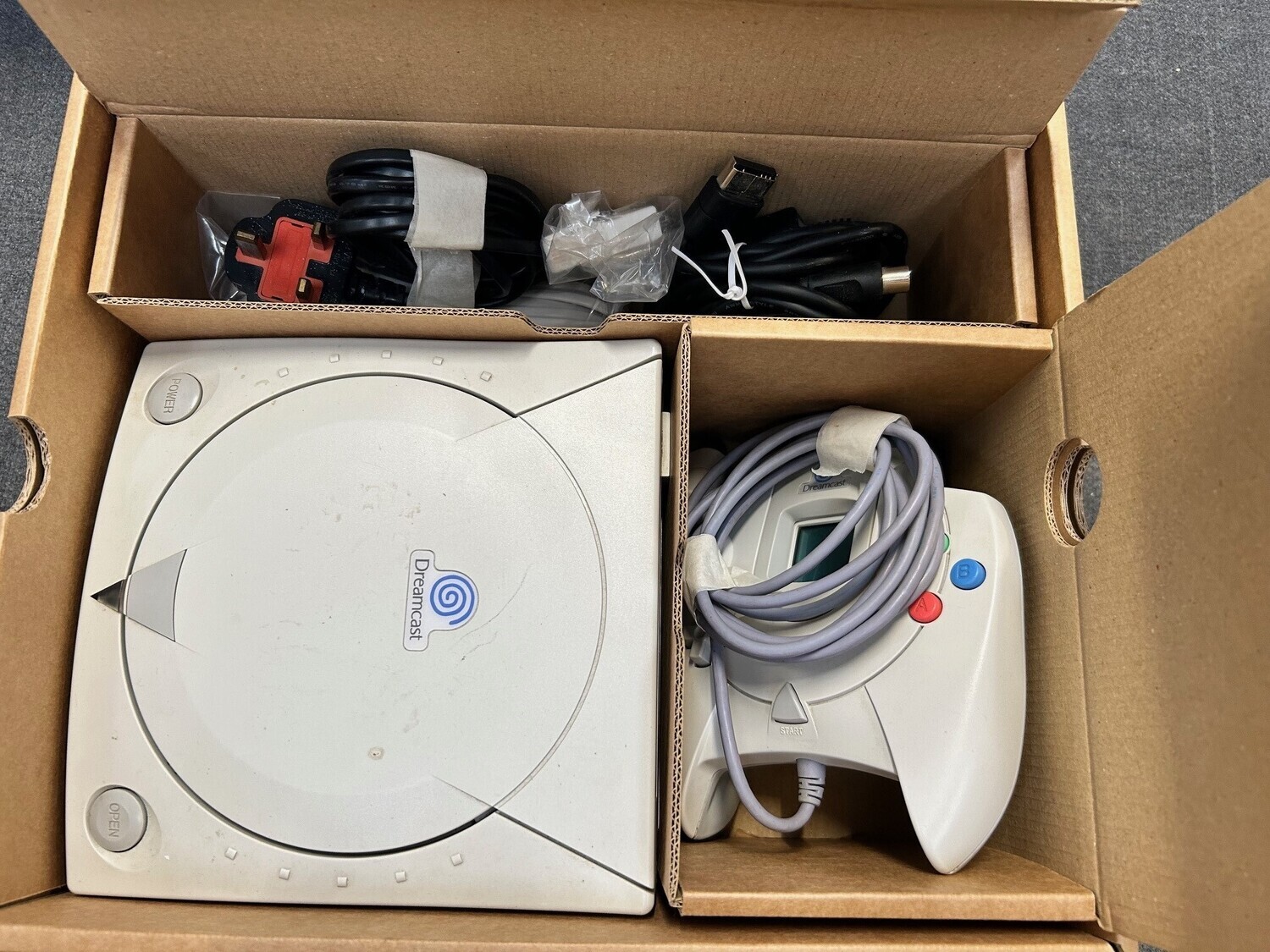 Dreamcast Console Box (Full Internal Flaps)
