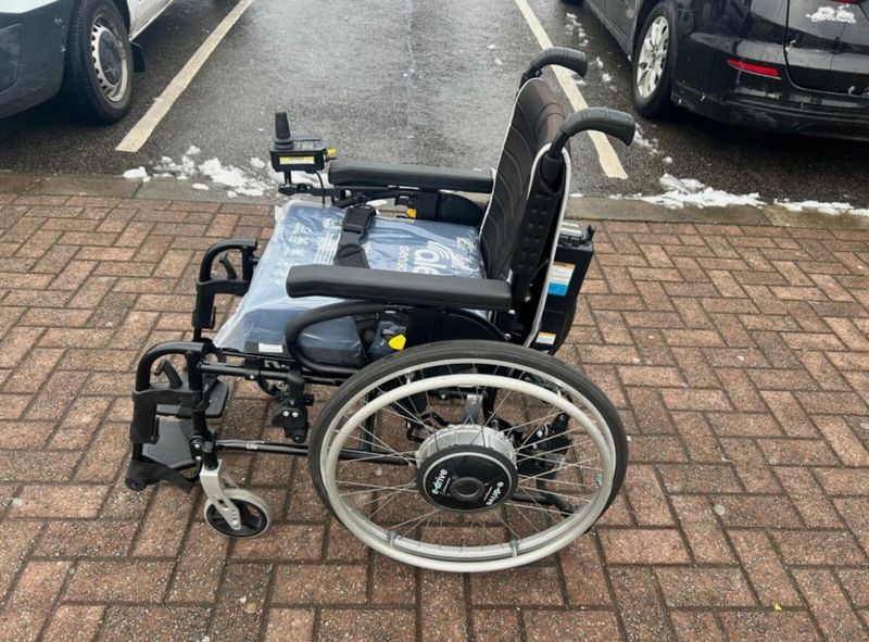 Quickie Life E-Drive Power Wheelchair