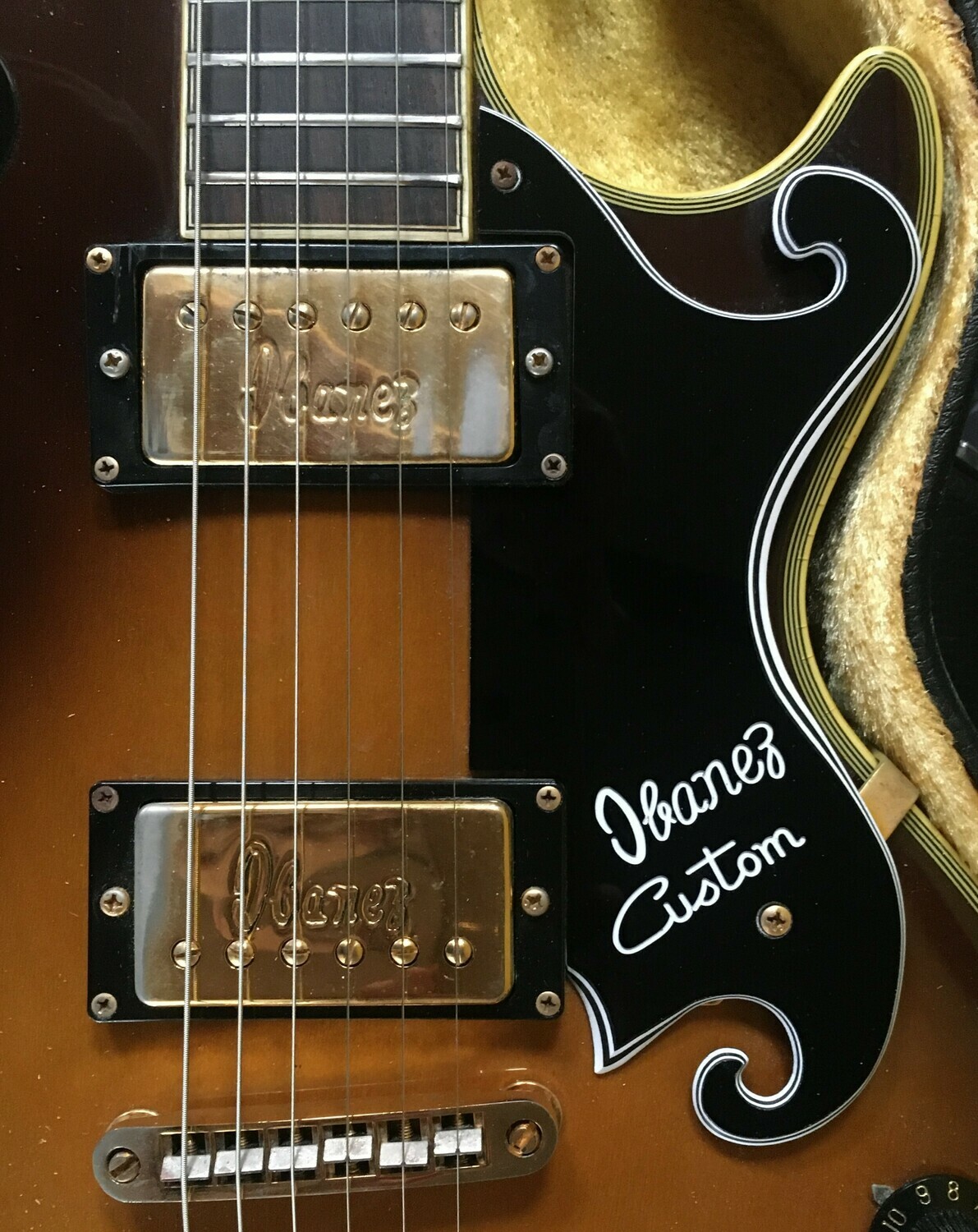 Ibanez Custom Agent Pick Guard 2405