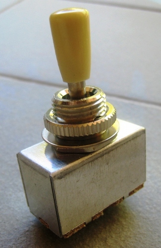 Three Way Box Toggle Switch