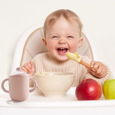 Silicone feeding sets