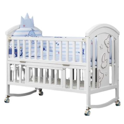 White cot bed 