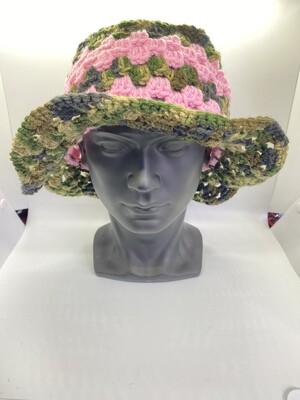 Bucket hat