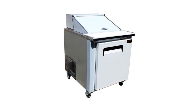 Universal Coolers 48" Bakery Display Case