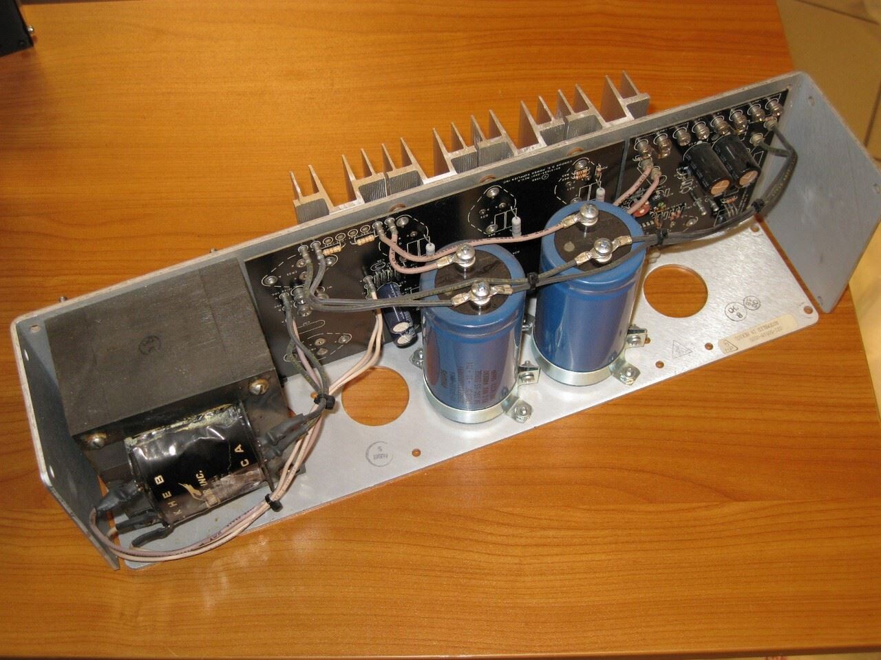 Power supply AC-DC 28V/10A