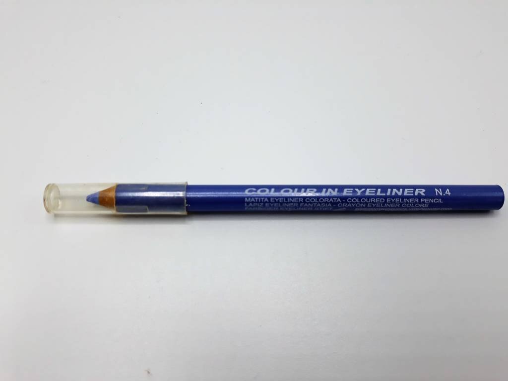 Eyeliner dark blue 4