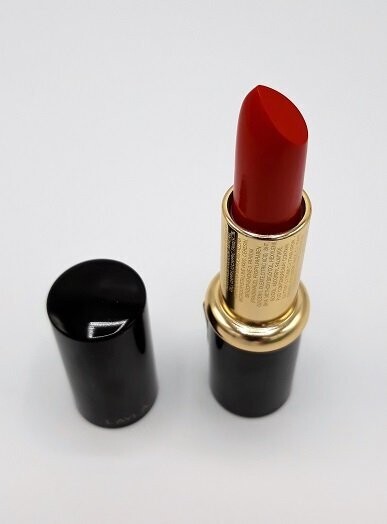 Lipstick 112