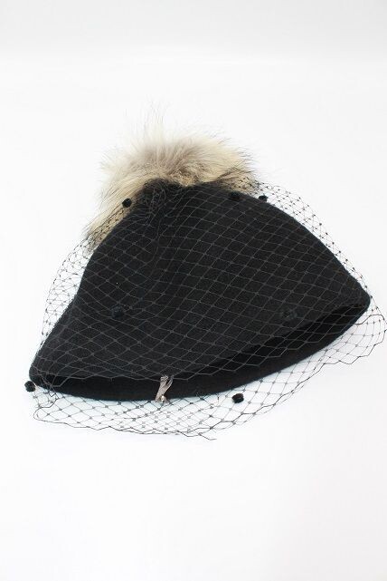 Muts Black