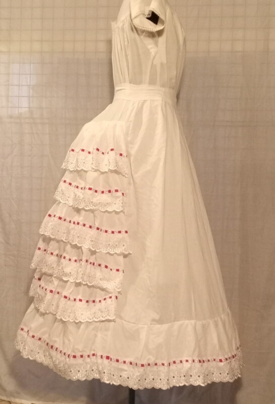 bustle underskirt