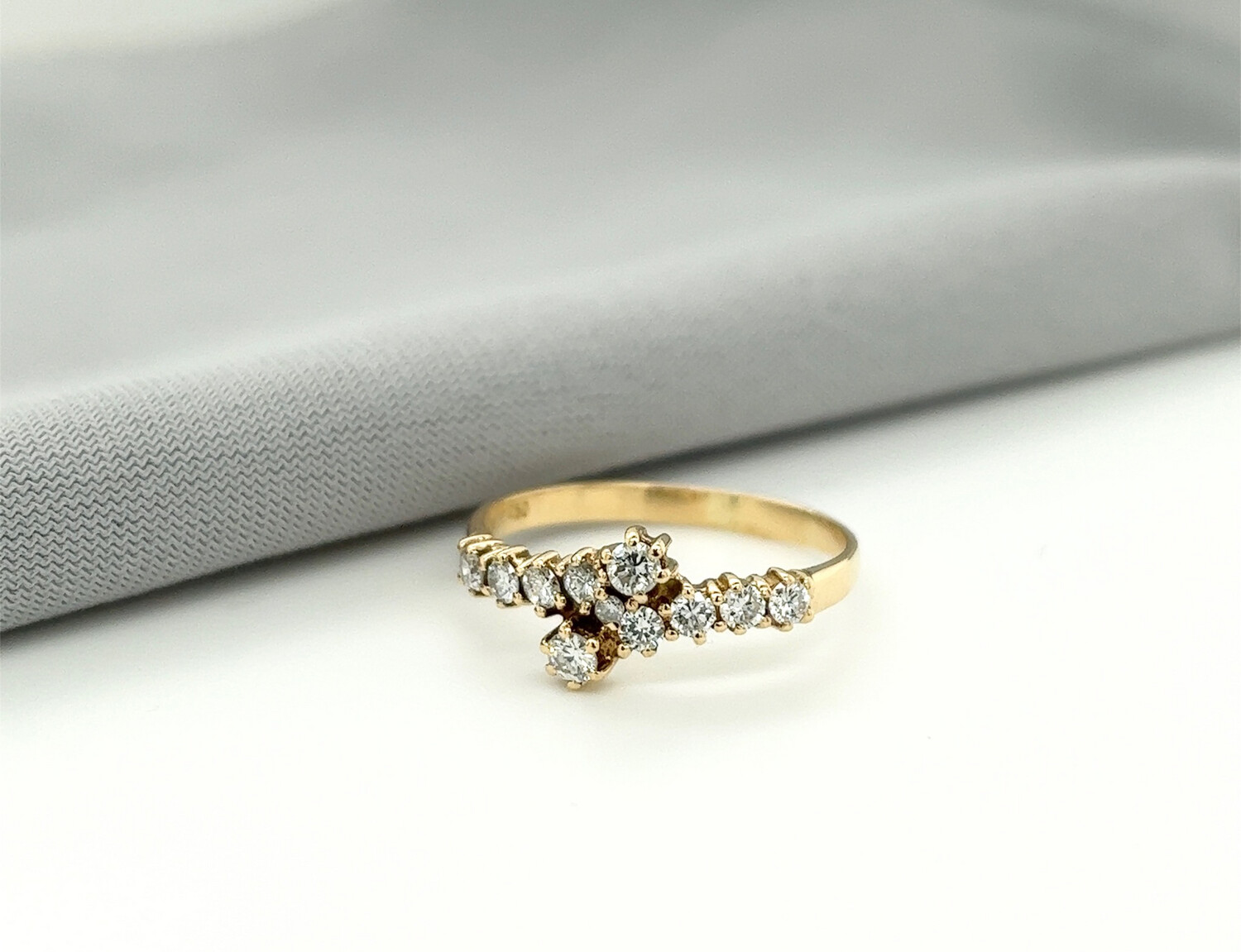 Vintage Alliance 0.55CT