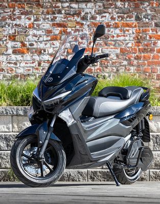 E-Moto 125CC equivalent L3e