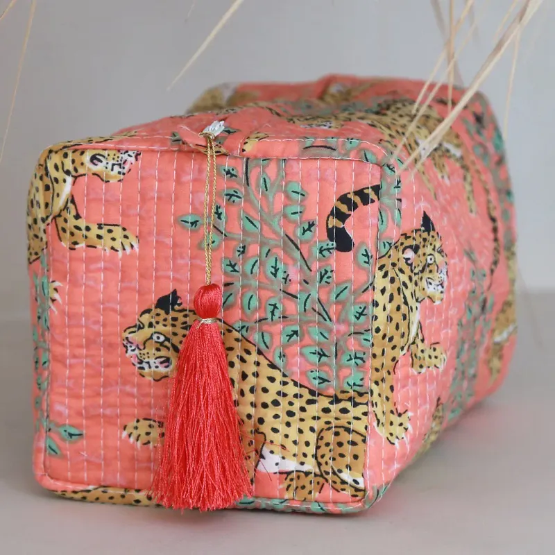 Love Ibiza Toilettas Fez Tiger