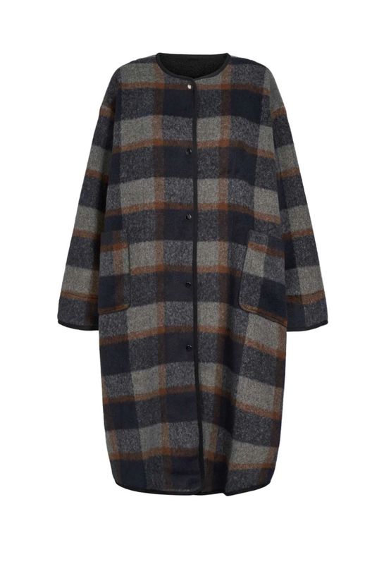 Lollys Laundry Lockerbie Coat Check