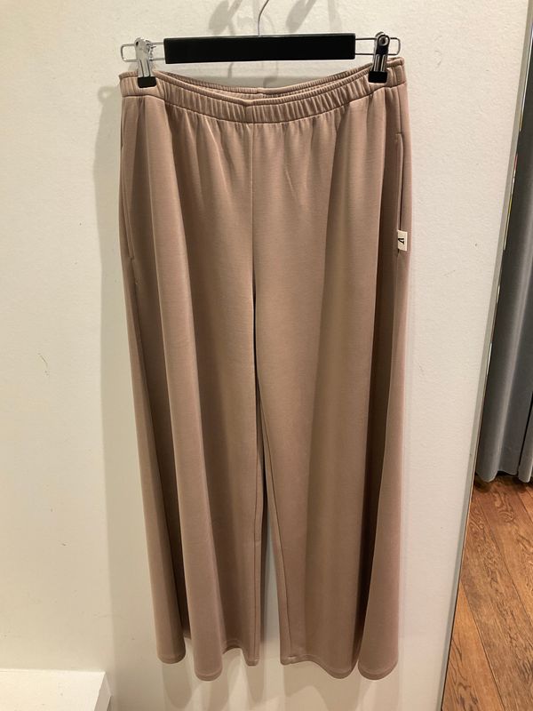 Vicolo Trivelli Scuba Pants Beige
