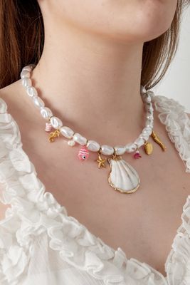 Shell &amp; Pearl Necklace