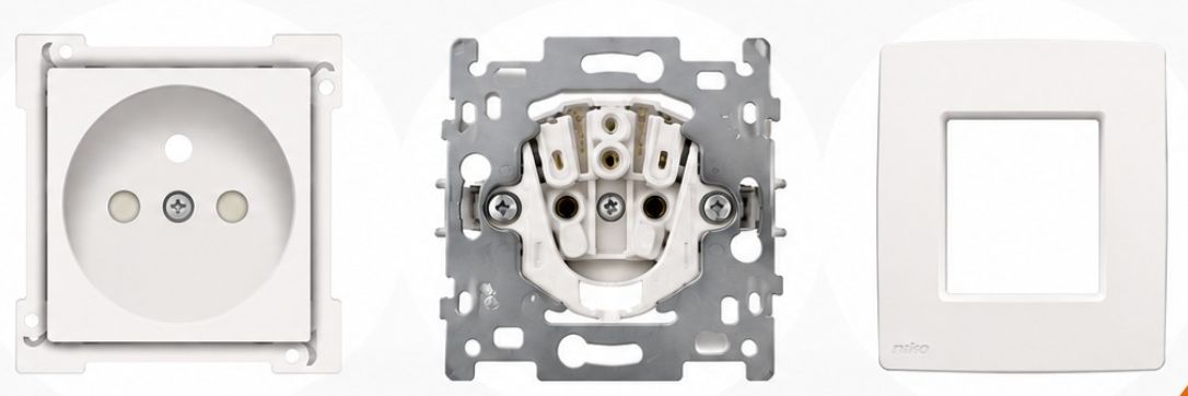 Niko stopcontact set original white 170-33105, 101-76100, 101-66601