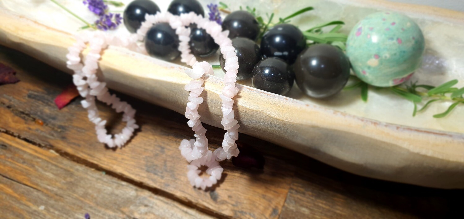 Rose Quartz Chip Necklace