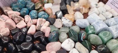 Tumbled stones