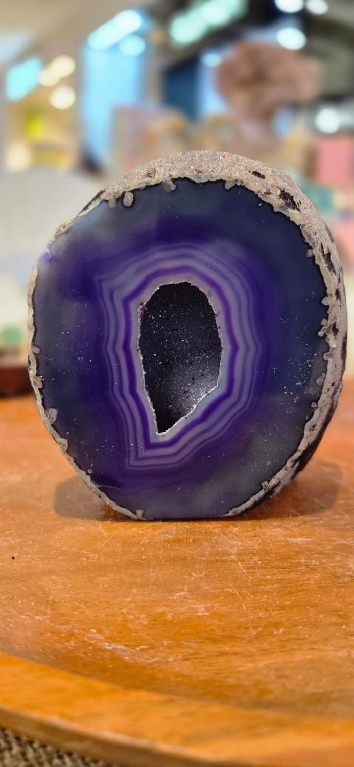 Agate  Geode colored 