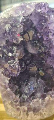Amethyst cluster free standing