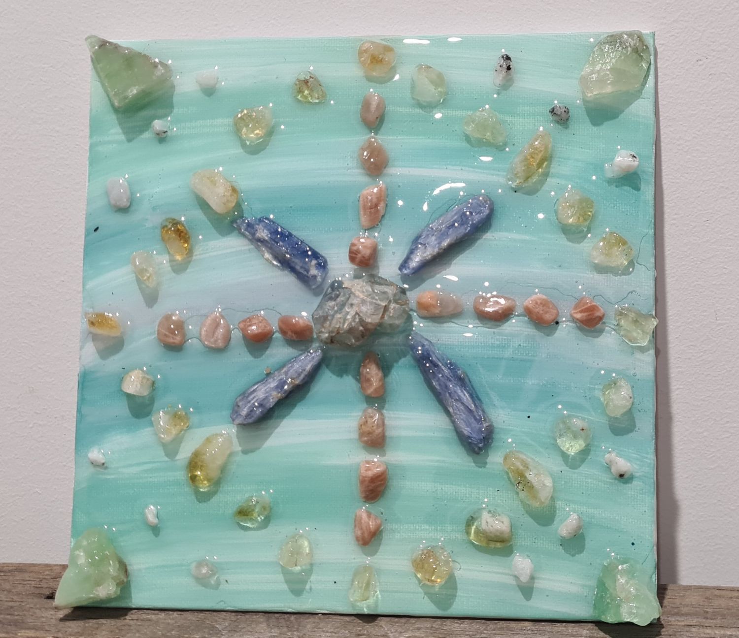 Balancing and Healing Crystal Grid