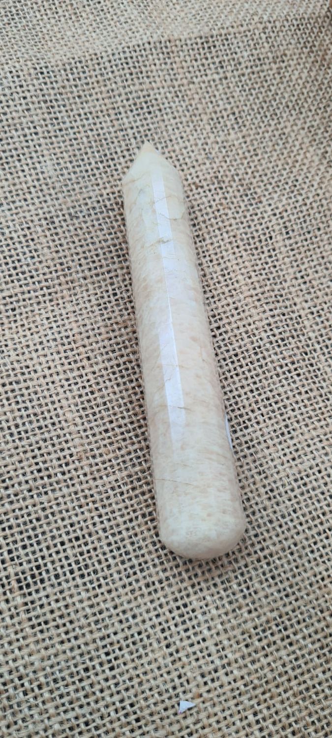 Moonstone wand massager