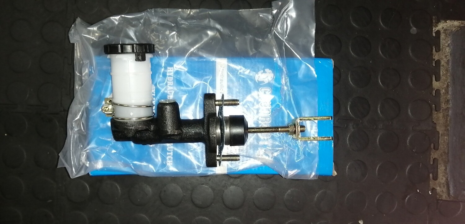 Isuzu KB SERIES CLUTCH MASTER CYLINDER
