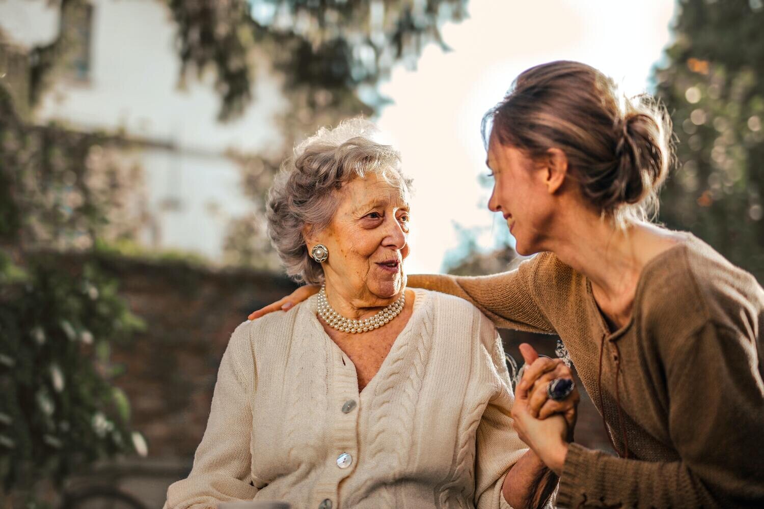Buy 6 Hours of Homecare
