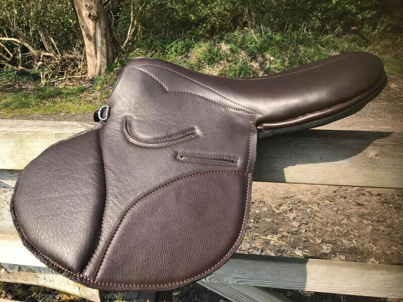 Flexi Tree Race Exercise Saddle | Black or Brown