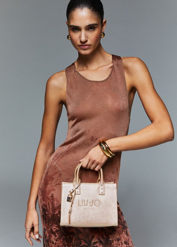 Liu Jo Borsa a mano piccola con charm Light Gold Liu Jo Borsa a mano piccola con charm Light Gold